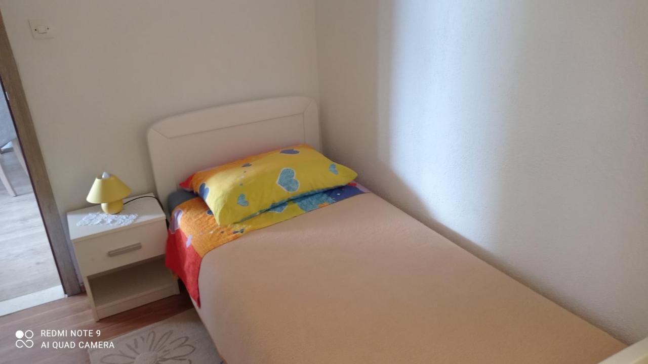 Holiday Home Marija Vrlika المظهر الخارجي الصورة