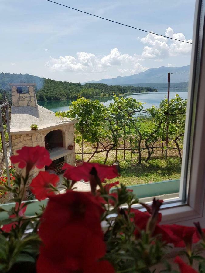 Holiday Home Marija Vrlika المظهر الخارجي الصورة
