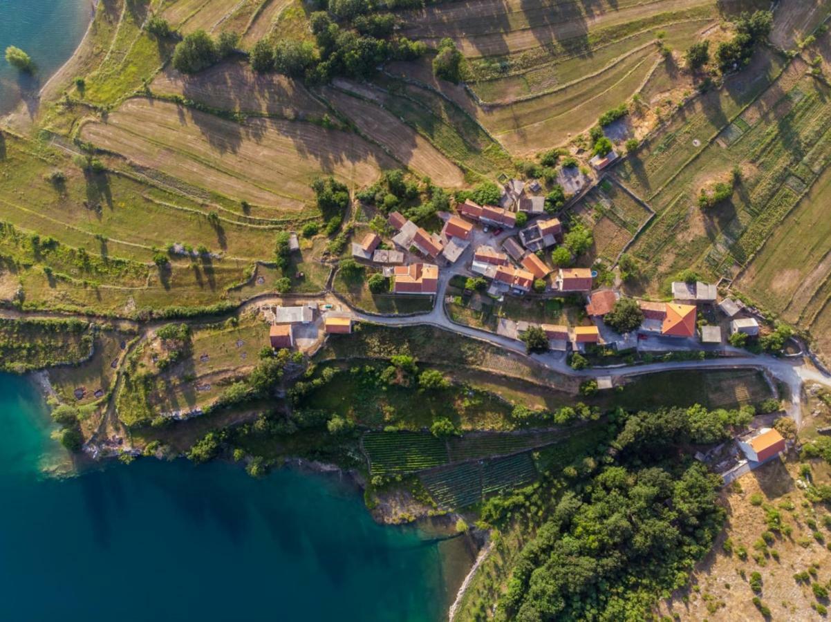 Holiday Home Marija Vrlika المظهر الخارجي الصورة